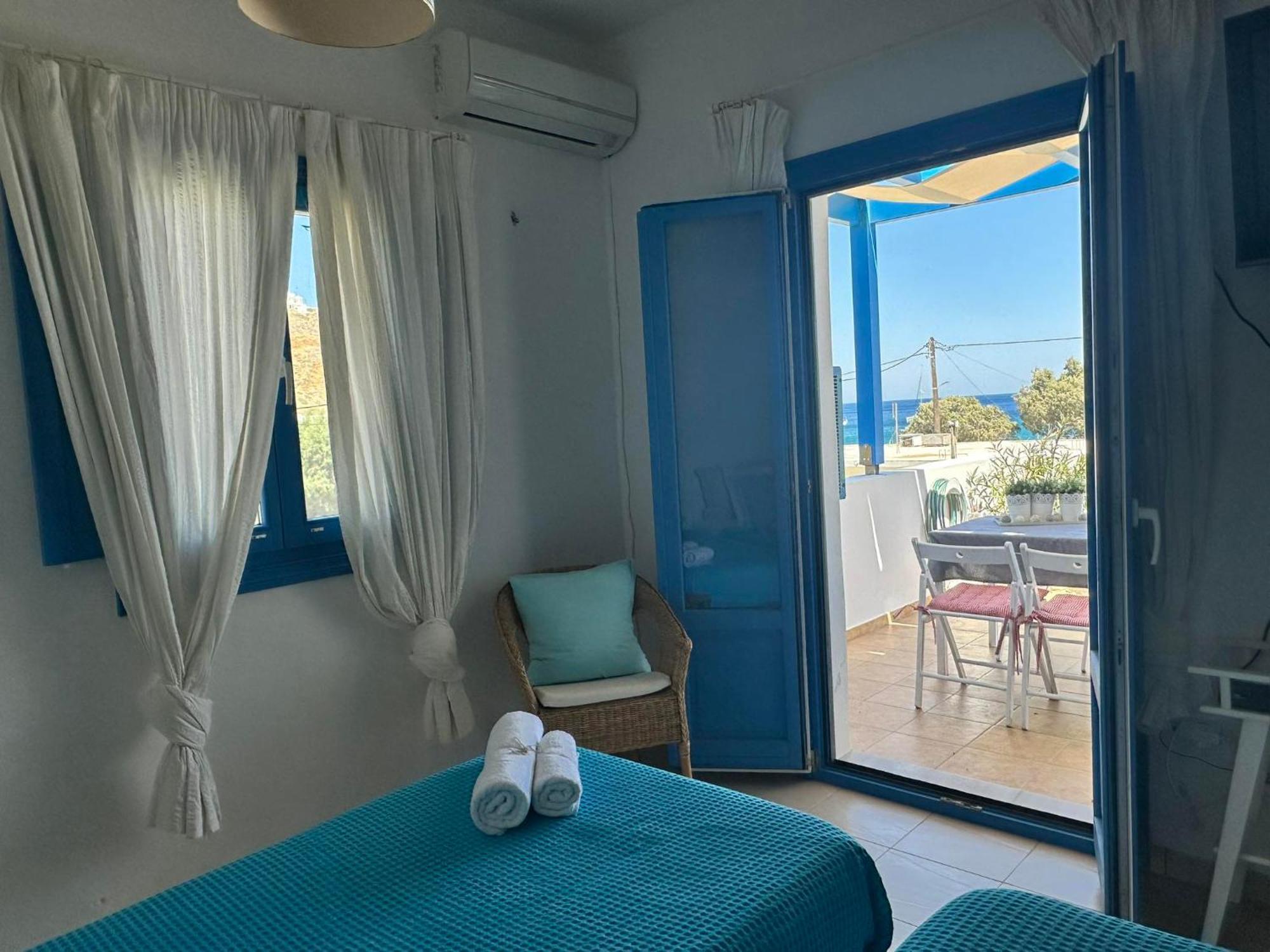 Blue Meadow Villa Livadi  Bagian luar foto